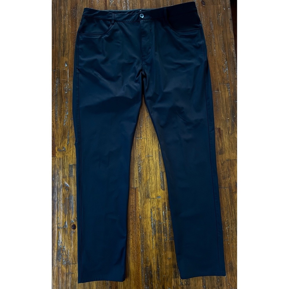 Vuori Athletic Slim Performance Pants 38x32 Black Stretch Golf Travel V430 Men's